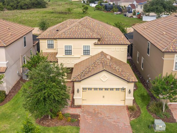 1485 Rolling Fairway Drive Davenport