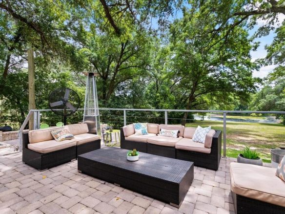 1590 Druid Road Maitland