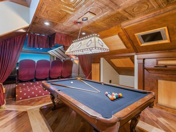 6215 BLAKEFORD Drive WINDERMERE, FL