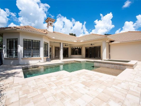 6548 LAKE BURDEN VIEW Drive WINDERMERE