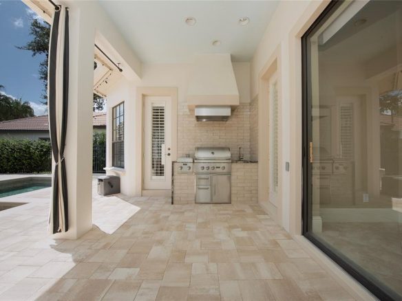 6548 LAKE BURDEN VIEW Drive WINDERMERE